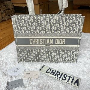 Dior Medium Book Tote